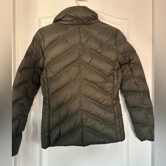 MICHAEL KORS Down Jacket - Picture 5 of 6